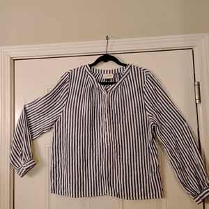 Universal Thread Striped Blue And White Striped Blouse. Long Sleeve